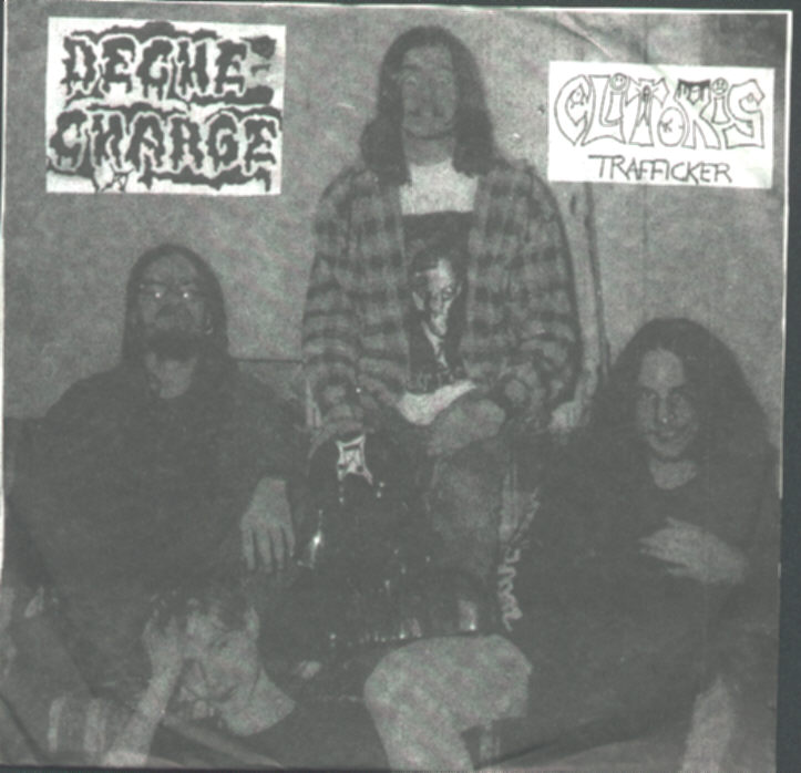 deche-charge-clitoris-traffiker-split-album-complet-en